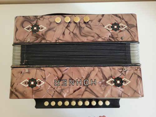 Vintage hohner button - button, melodeon