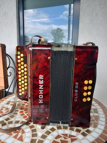 Hohner club lll with case - hohner, b,