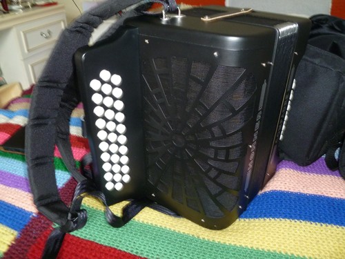Hohner compadre button - b/c/c#,